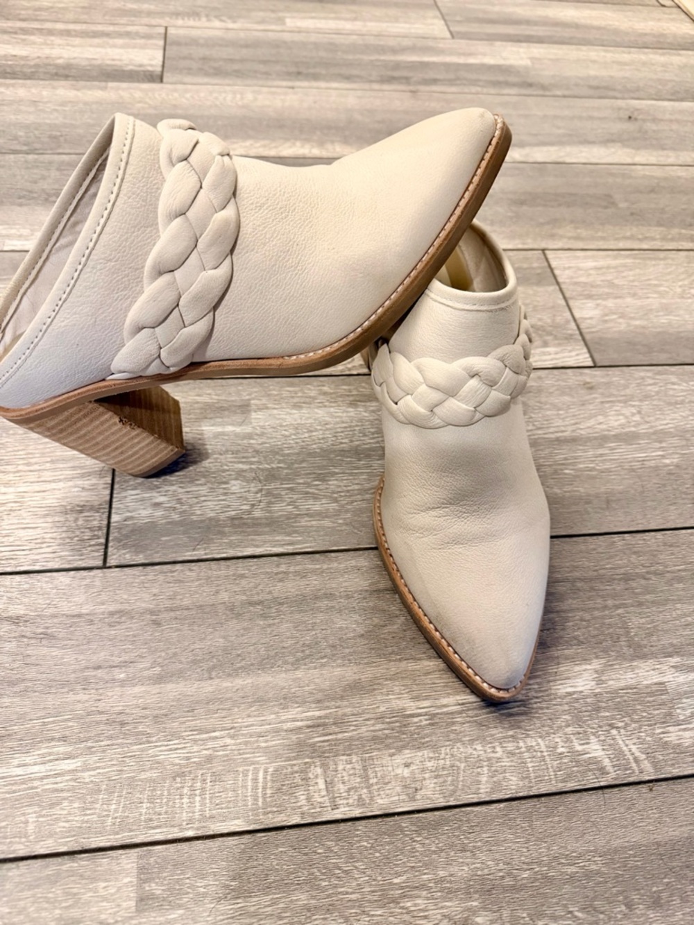Dolce Vita Cream Braided Leather Pointed Toe Mules